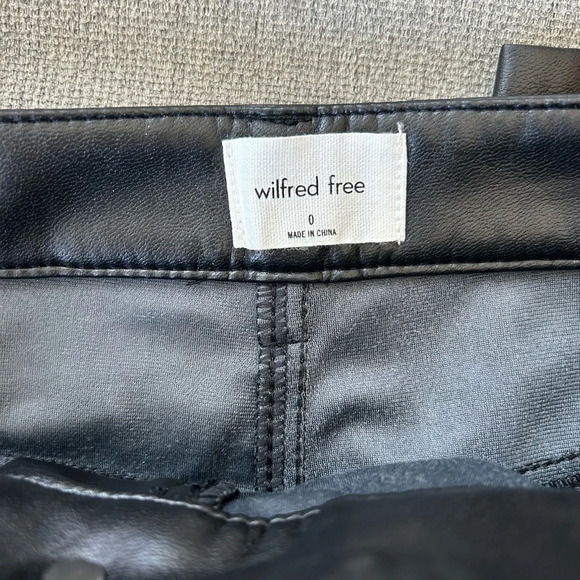 Aritzia Black Vegan Leather Pants Size 0 - Picture 3 of 6